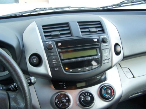 2006 TOYOTA RAV4 - AWD - 4 DOOR - CD PLAYER - FRESH DETAIL - 4 CYLINDER, US $9,500.00, image 5