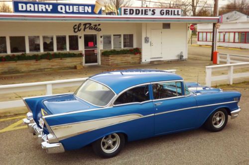 RARE! RELIABLE, RESTOMOD,AFFORDABLE SHOW CAR CUSTOM BLUE BEAUTY, image 4