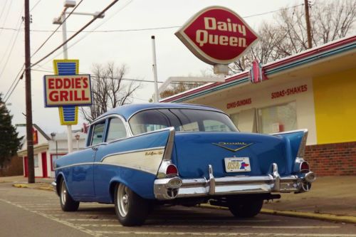 RARE! RELIABLE, RESTOMOD,AFFORDABLE SHOW CAR CUSTOM BLUE BEAUTY, image 10