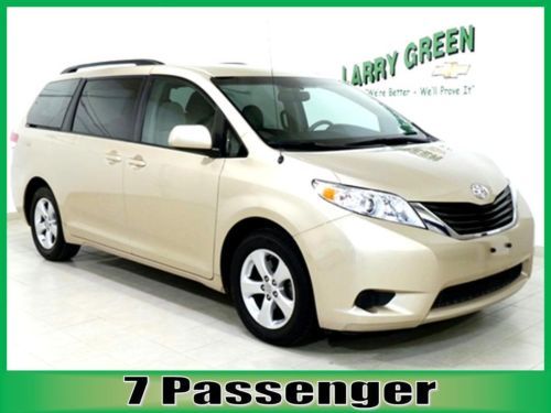 Gold minivan spacious! 3.5l v6 cd seats 7 backup camera power liftgate homelink