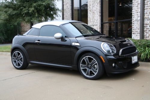 Tech/premium/sport pkg&#039;s,6-speed auto,17&#039;s,free mini scheduled services,nice!!