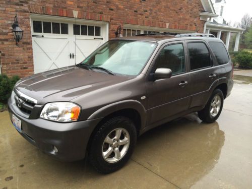 2005 mazda tribute s sport utility 4-door 3.0l 4 wheel drive