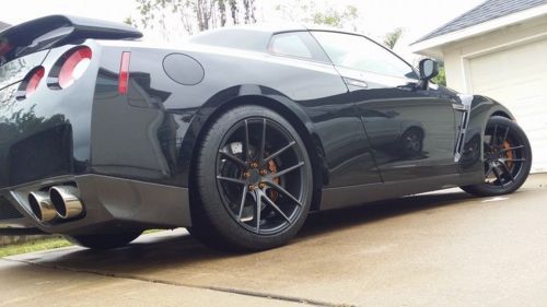 2009 Nissan GT-R Premium SKYLINE R35 Modified 757 HP, image 3