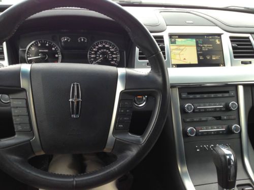 2009 lincoln mks base sedan 4-door 3.7l