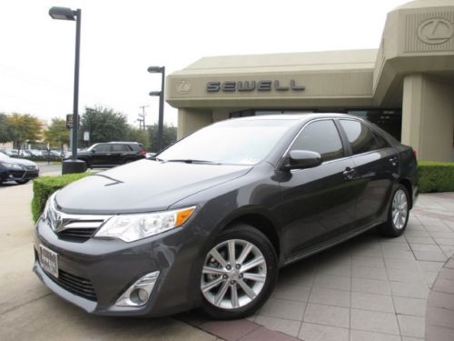 2012 camry 1-owner xle navigation back-up camera sunroof hd radio clean!