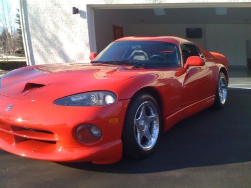 1997 Dodge Viper GTS (Mint Condition), image 2