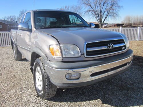 2000 TOYOTA TUNDRA 4-DR. MINOR DAMAGE, "REBUILDABLE SALVAGE", image 8
