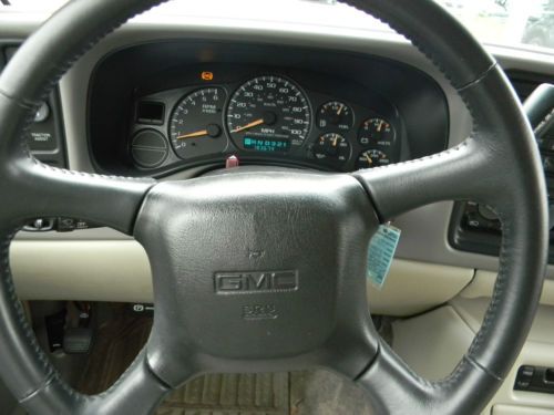 2002 GMC Yukon XL 1500 SLT Sport Utility 4-Door 5.3L, image 15