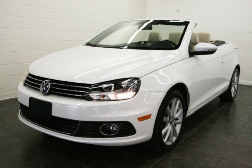 Volkswagen eos komfort 17k miles convertible glass roof tsi turbo heated seats