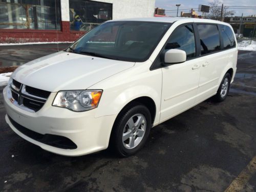 2011 dodge grand caravan mainstreet mini passenger van 4-door 3.6l