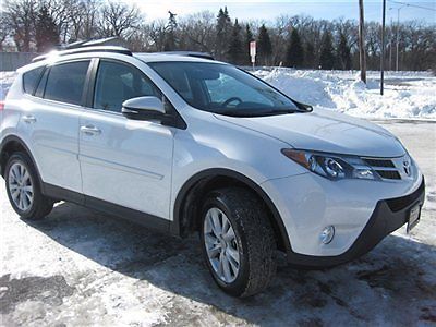 2013 toyota rav4, 4wd with navigation, blind spot system, rear camera, leather.