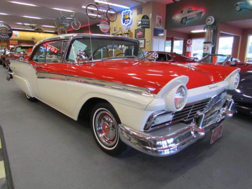 1957 ford fairlane 500 hardtop w/ continental kit