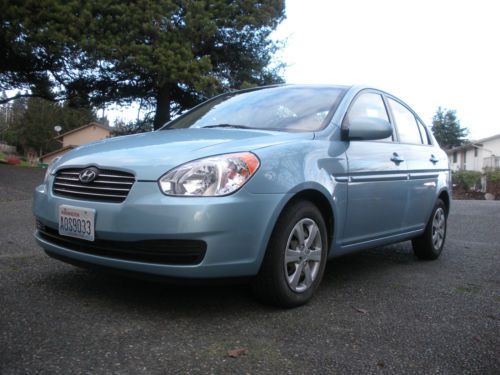 2009 hyundai accent gls sedan 4-door 1.6l