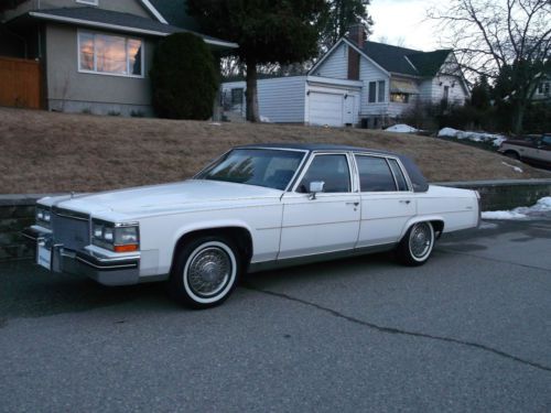 1984 cadillac fleedwood brougham d&#039;elegance 108000 miles