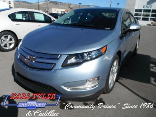 2013 chevrolet volt base hatchback 4-door 1.4l