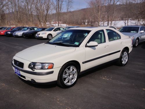 No reserve nr 2002 volvo s60 awd runs great super clean gr8 tires cold sunroof!
