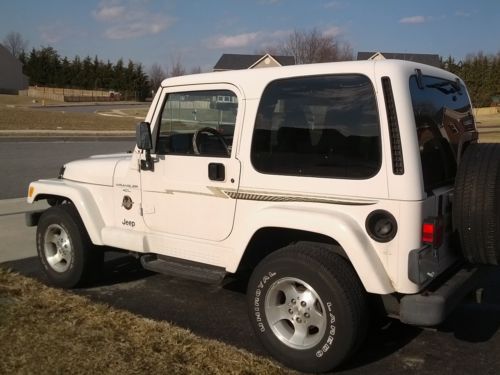 2000 jeep wrangler sahara sport utility 2-door 4.0l