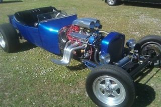 Model t ford 1923, hot rod, rat rod, t-bucket, chevy corvette engine