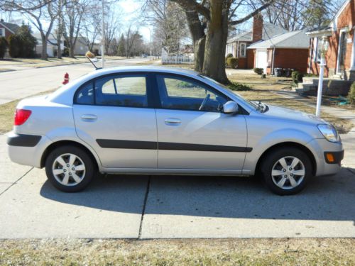 2009 kia rio lx sedan 4-door 1.6l air alarm cruise remote start sirrus/mp3/cd