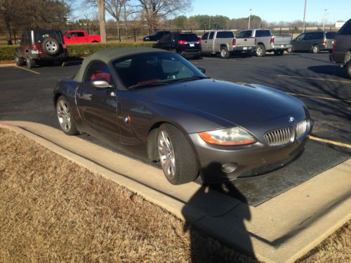 2003 bmw z4 3.0i convertible 2-door 3.0l