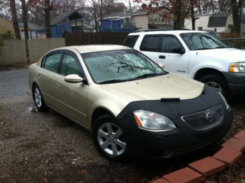 2002 nissan altima s sedan 4-door 2.5l