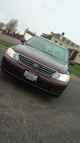 2003 toyota avalon xl sedan 3.0l burgundy w/2-tone tan int. rear spoiler/jbl