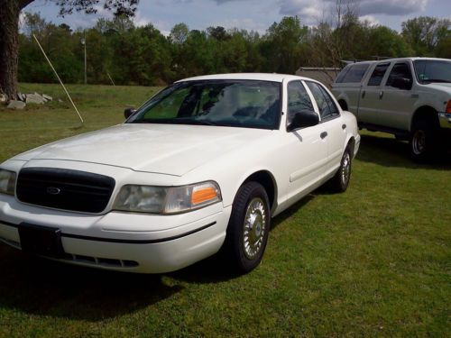 2000 ford crown victoria police interceptor sedan 4-door 4.6l