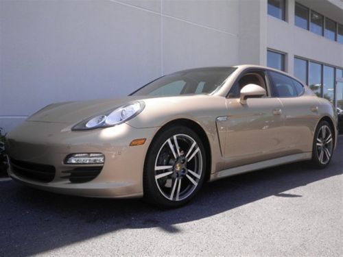 2011 porsche panamera base hatchback 4-door 3.6l