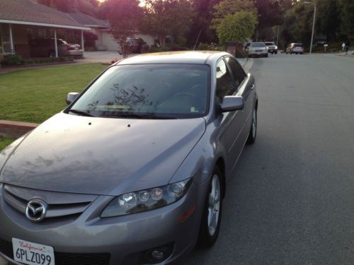 I&#039;m selling my mazda 6 i 2006 5 speed i