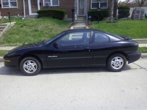 1999 pontiac sunfire se coupe 2-door 2.2l