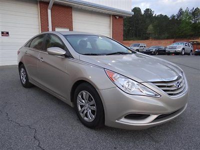 Hyundai sonata gls low miles 4 dr sedan automatic gasoline 2.4l i4 dohc 16v came