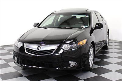 Navigation 12 technology package 25k miles black on black back-up camera low mil