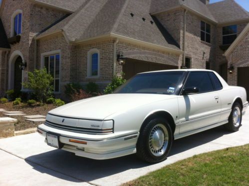 1991 oldsmobile toronado trofeo coupe 2-door 3.8l (rare)