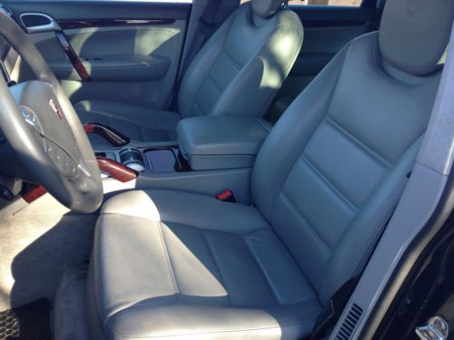 2006 Porsche Cayenne Turbo S Sport Utility 4-Door 4.5L, image 4