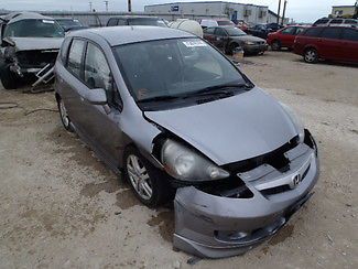07&#039; silver automatic hatchback cloth seats sedan salvage title great parts car!
