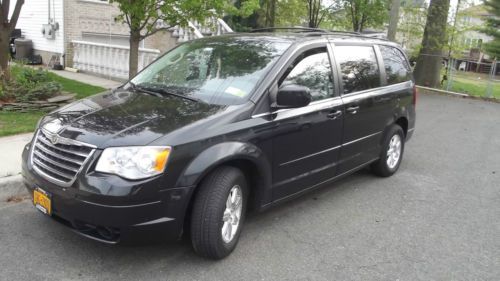 2008 chrysler town &amp;country touring,
