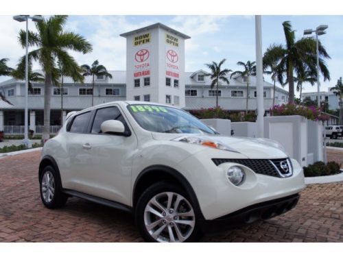 2011 nissan juke sv sport utility 4-door 1.6l