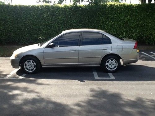 2002 honda civic lx sedan 4-door 1.7l