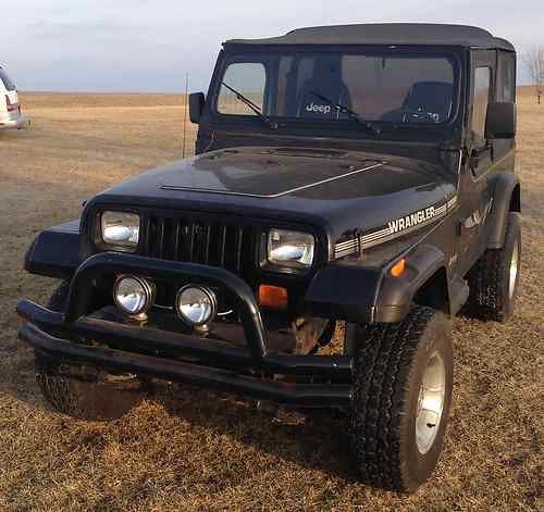 1995 jeep wrangler rio grande sport utility 2-door 2.5l