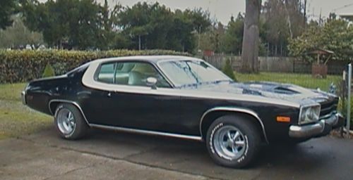 1973 plymouth roadrunner 2 door coupe