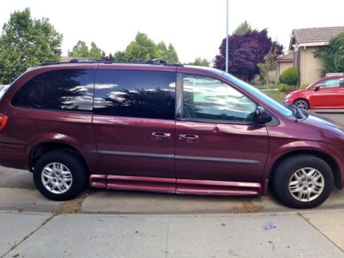 2002 dodge caravan sport mini passenger braun mobility wheelchair van