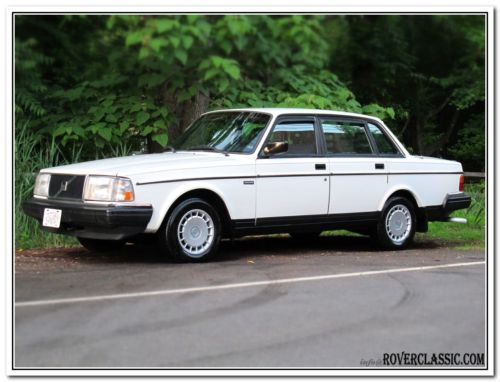 1993 volvo 240 ... 71,697 original miles