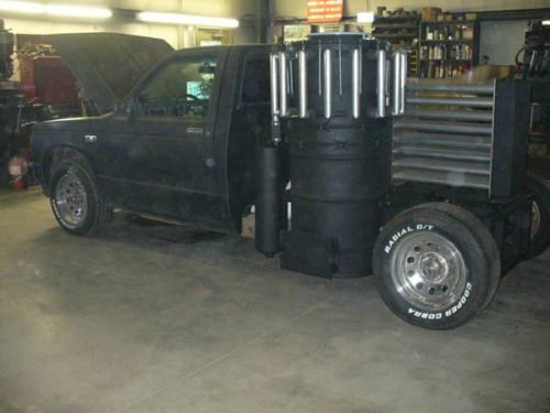 V-8 s10 truck -- runs on wood ! -- 1 cord = 5200 miles!!