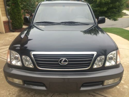 1999 lexus lx470, religiously serviced @ lexus !