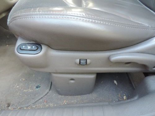 02 PT CRUISER LIMITED 1 OWNER CLEAN CARFAX HEATED LEATHER SEATS NO RESERVE, image 25