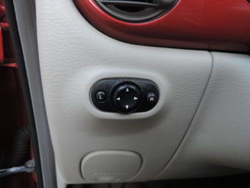 02 PT CRUISER LIMITED 1 OWNER CLEAN CARFAX HEATED LEATHER SEATS NO RESERVE, image 26