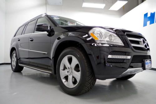 Navigation, dual moonroof, leather, 1 owner, rearview camera, heated seats!