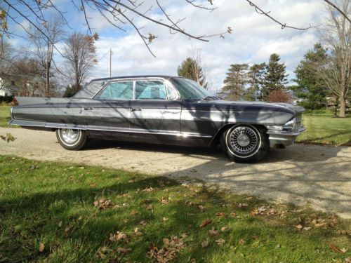 1962 cadillac deville base sedan 4-door 6.4l