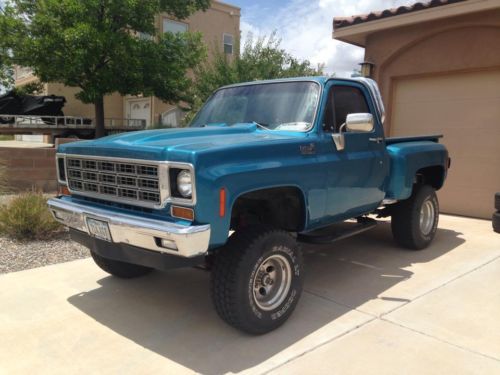 1976 chevy 1/2 ton 4wd step side pickup
