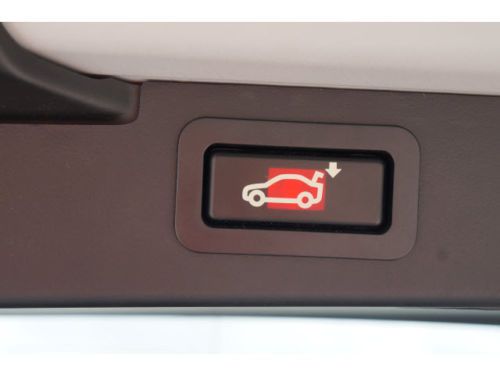 3.0L Diesel AWD, Navigation, Sunroof, Memory seating, heated seats, Bluetooth, image 16